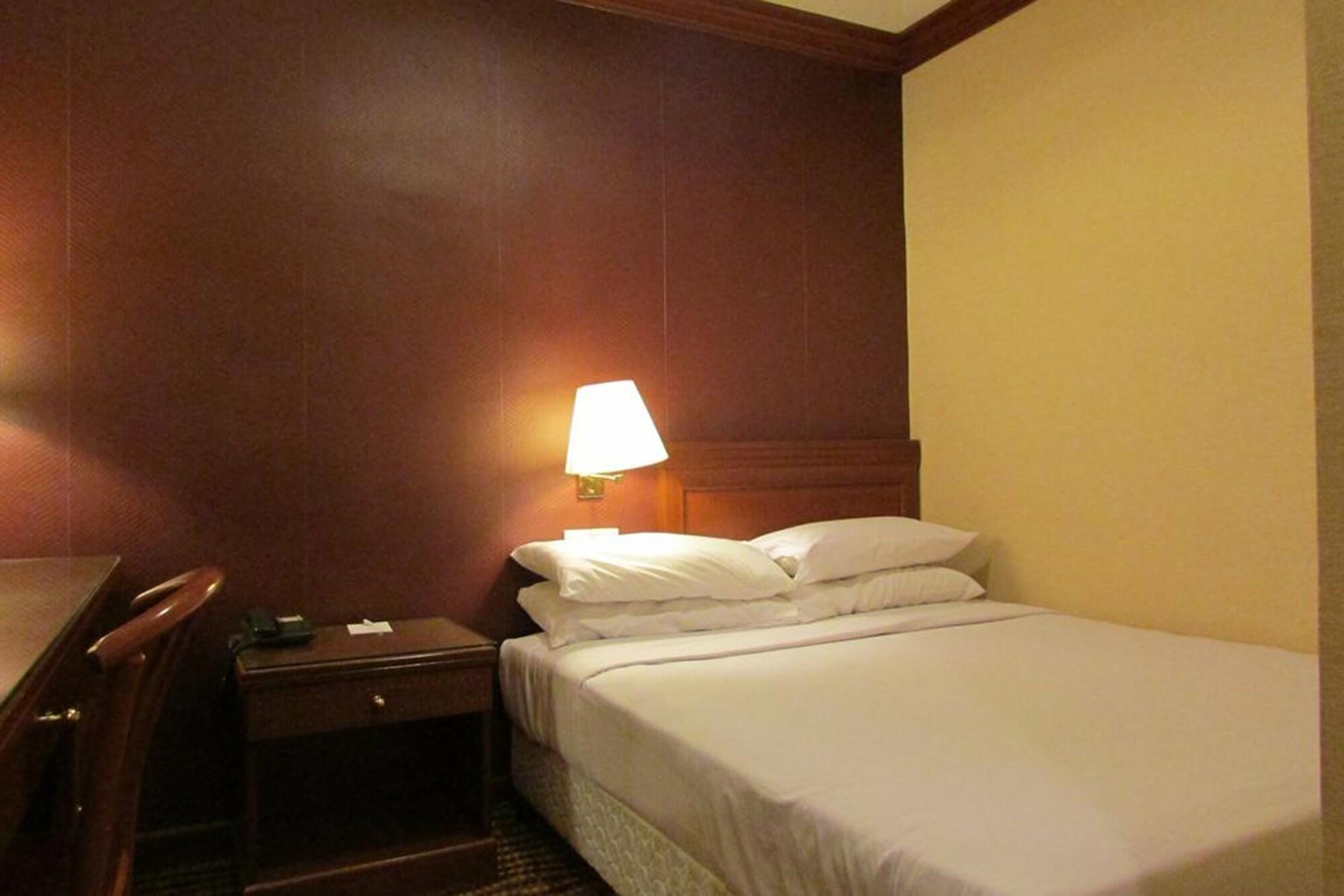Oxford Hotel Singapura Exterior foto